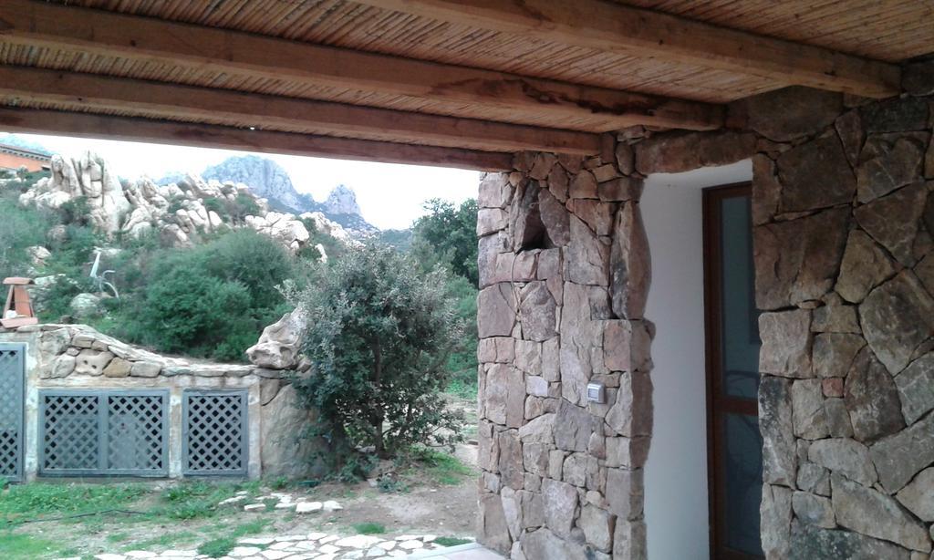 Villa Graniti Сан Панталео Екстериор снимка